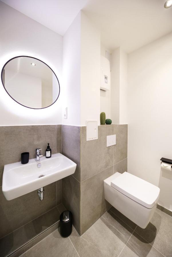 Staytona - Parkpl. - Balkon - Wlan - Netflix - Wfh タウヌスシュタイン エクステリア 写真